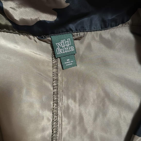 Wild Fable Camo Windbreaker - Picture 5 of 5